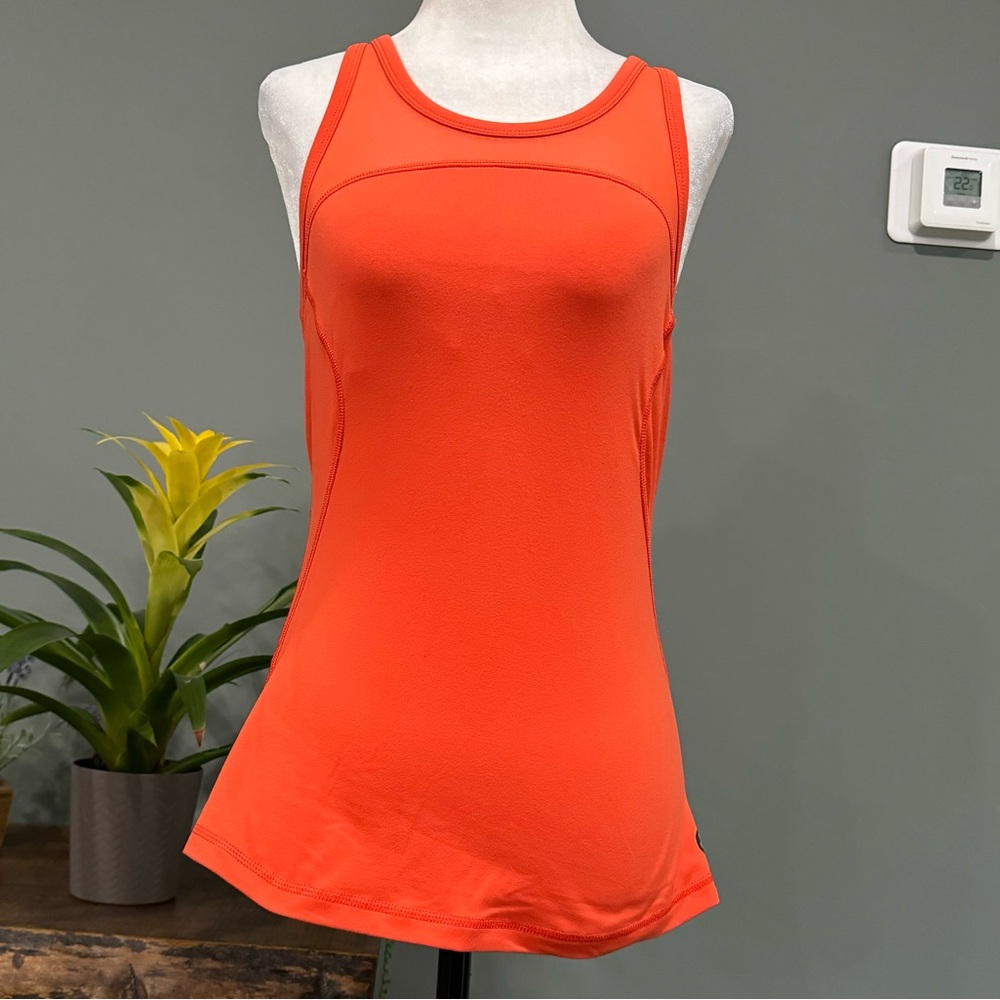 Titika Tank Top